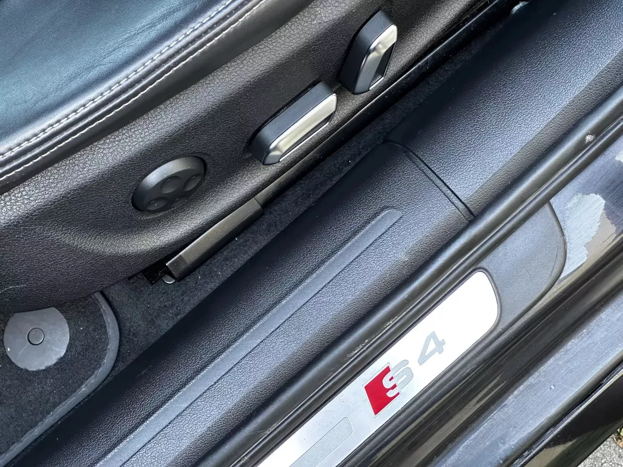 Audi S4 B8,5 3.0 V6 TFSI 245 kW Quattro Stage 2 Panorama Xenony Navi Bang&Olufsen - foto 21