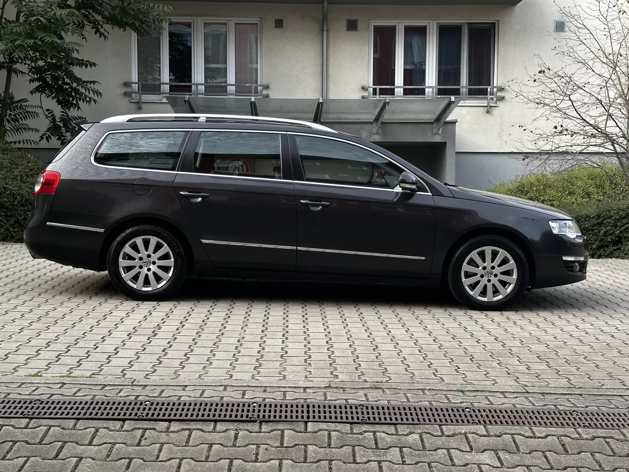 Volkswagen Passat 2.0 FSI 4x4 110kW Highline Kůže CarPlay Xenony - foto 4